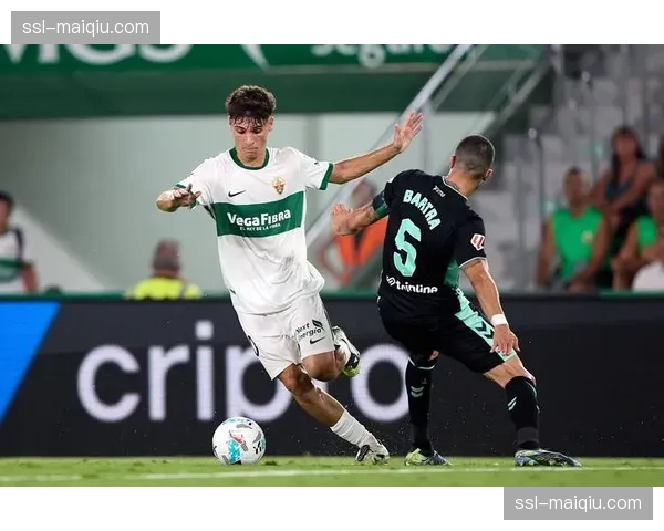 调查显示:西甲球迷对“沉闷控球”的容忍度下降,更期待快速直接的进攻场面