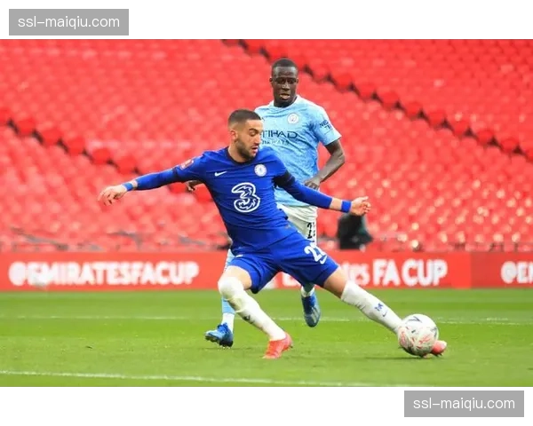 观察：VAR介入对比赛流畅度的影响，是否间接改变了球队的反击策略？